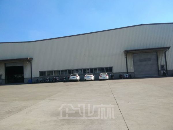 松江老城区单层仓库9600平米