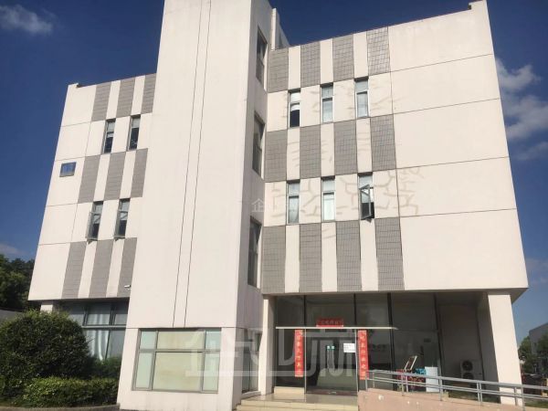 奉贤南桥3500平三层厂房对外出租   租金1.2元/天/平米